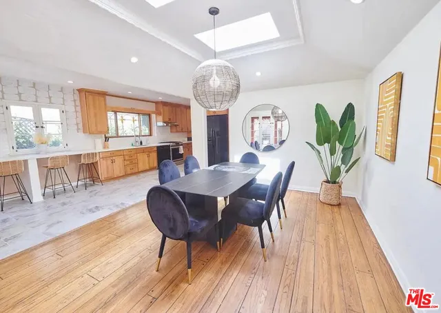 $6,995 | 1522 Pandora Avenue, Los Angeles, CA 90024