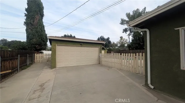 $3,200 | 3495 Marshall Street, Riverside, CA 92504