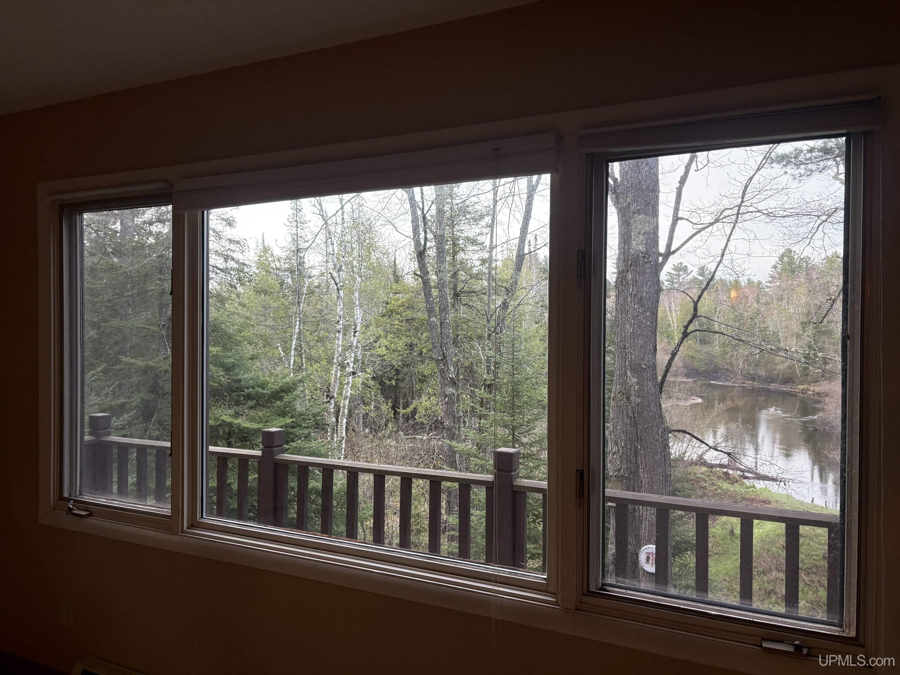 274 Riverside Road Marquette, MI 49855 - Photo 21 of 45 Gallery Image 21