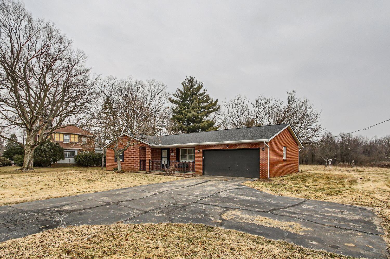 3080 Courtright Road Columbus, OH 43232 - Photo 2 of 23 2