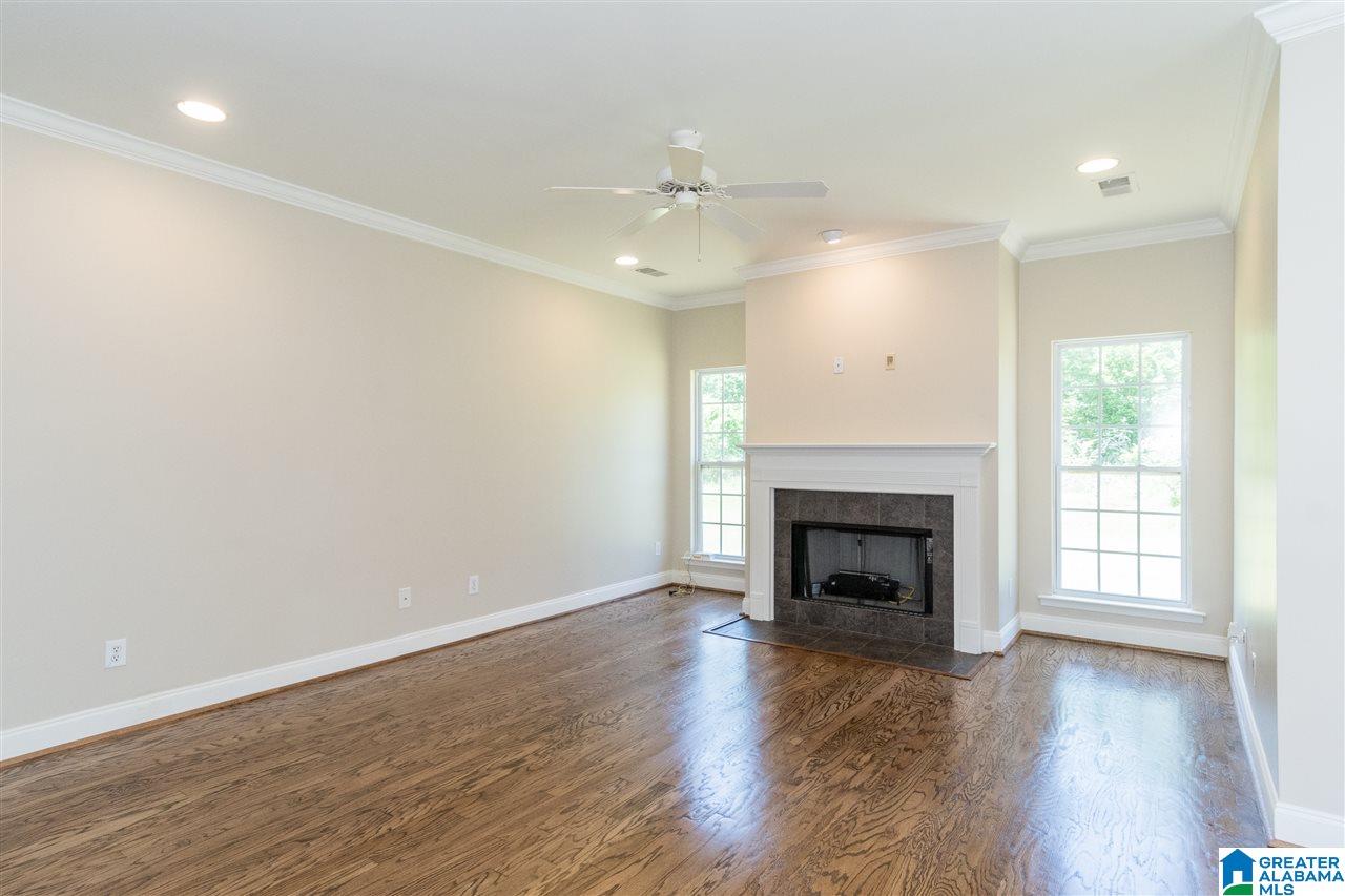 333 Creekside Lane Pelham, AL 35124 - Photo 11 of 50