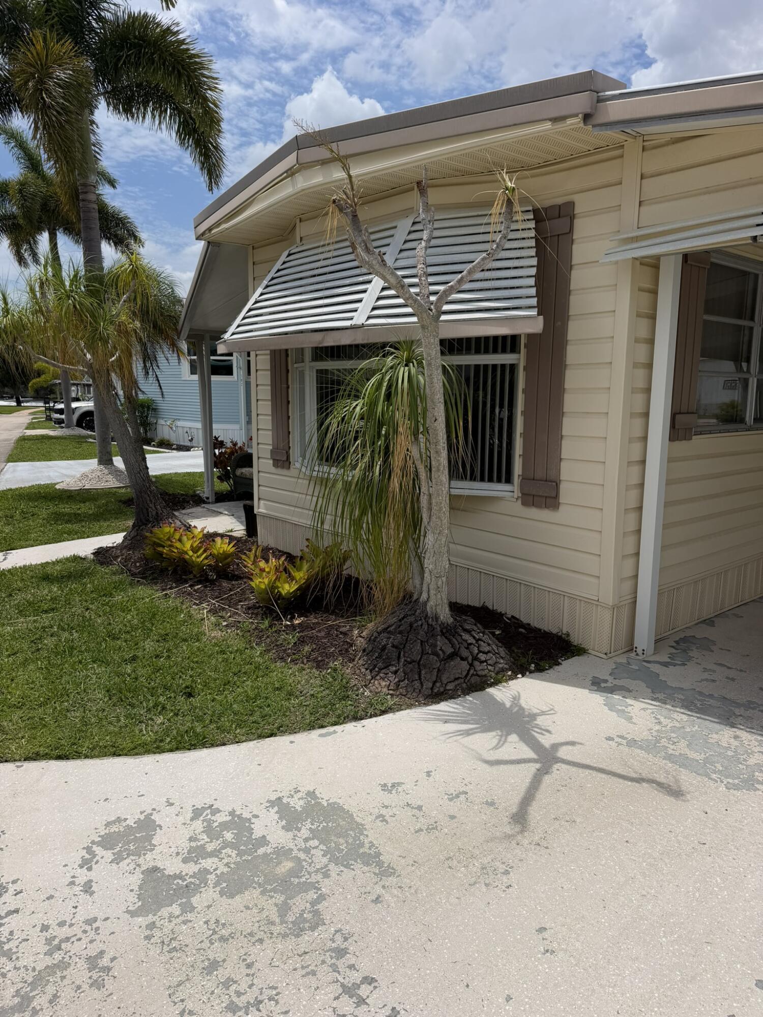 3500 South Kanner Highway, Unit 101 Stuart, FL 34994 - Photo 3 of 49 IMG_2300