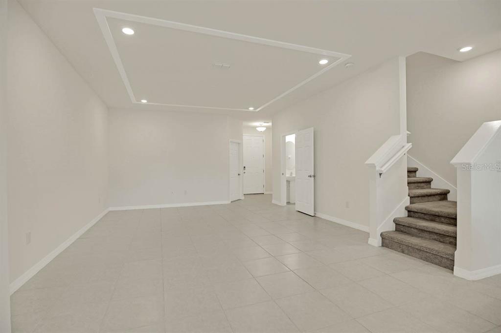 14085 Kite Lane Lithia, FL 33547 - Photo 7 of 32