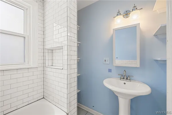 $249,900 | 248 Auburn Avenue, Buffalo, NY 14213