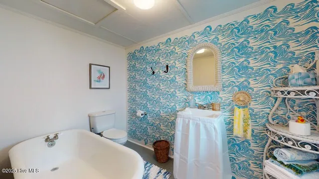 $489,900 | 844 Swan Point Drive, Washington, NC 27889