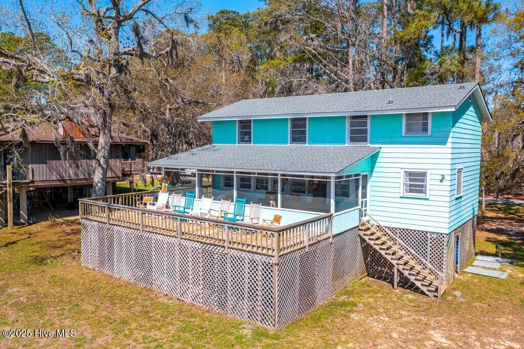 844 Swan Point Drive Washington, NC 27889 - Photo 2 of 13 IMG_3661