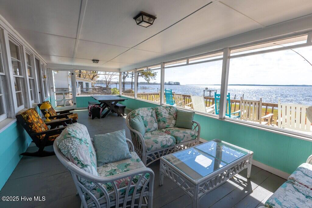 844 Swan Point Drive Washington, NC 27889 - Photo 6 of 13 IMG_3653