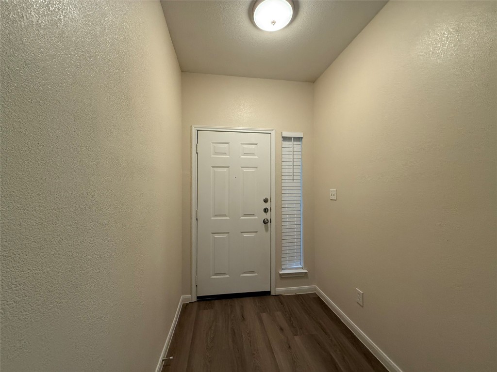 303 Kates Way Hutto, TX 78634 - Photo 2 of 15