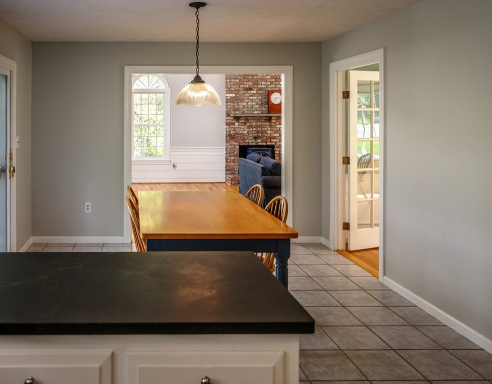 46 Wayside Road Westborough, MA 01581 - Photo 15 of 33 Gallery Image 15