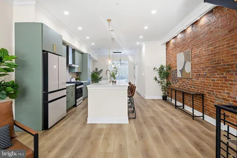 $789,999 | 1731 Reed Street, Philadelphia, PA 19146