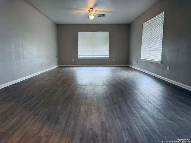 $1,575 | 8287 Farm To Market Road 2790, Somerset, TX 78069