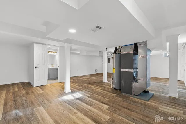 $599,000 | 435 Warfield Road, North Plainfield, NJ 07063