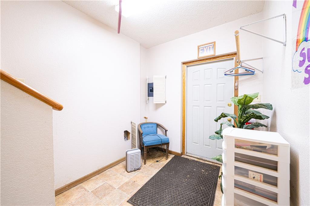 1014 Ann Street Atchison, KS 66002 - Photo 12 of 19