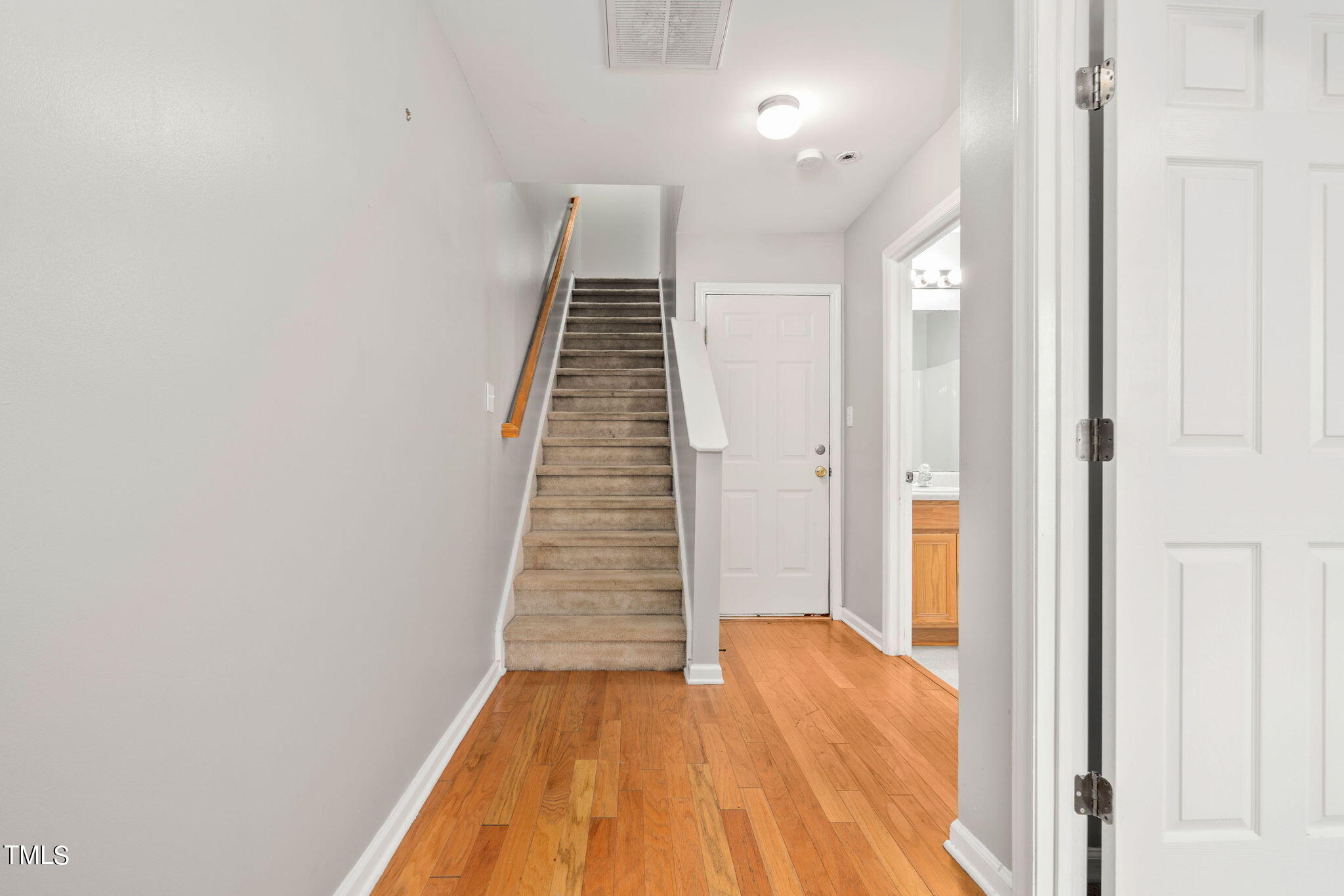 11606 Jayman Drive Raleigh, NC 27617 - Photo 22 of 39 Entry Hall