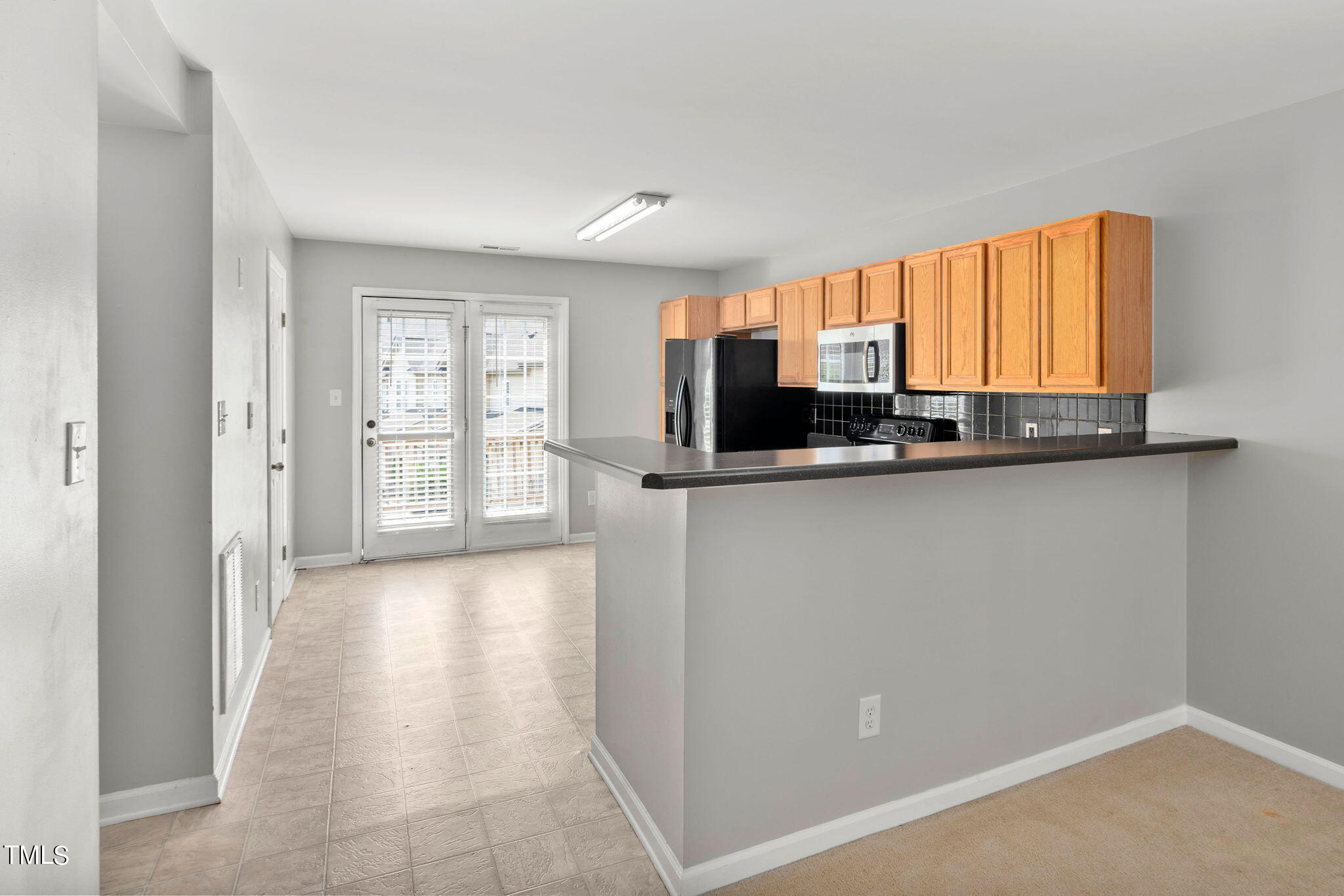 11606 Jayman Drive Raleigh, NC 27617 - Photo 7 of 39 Kitchen