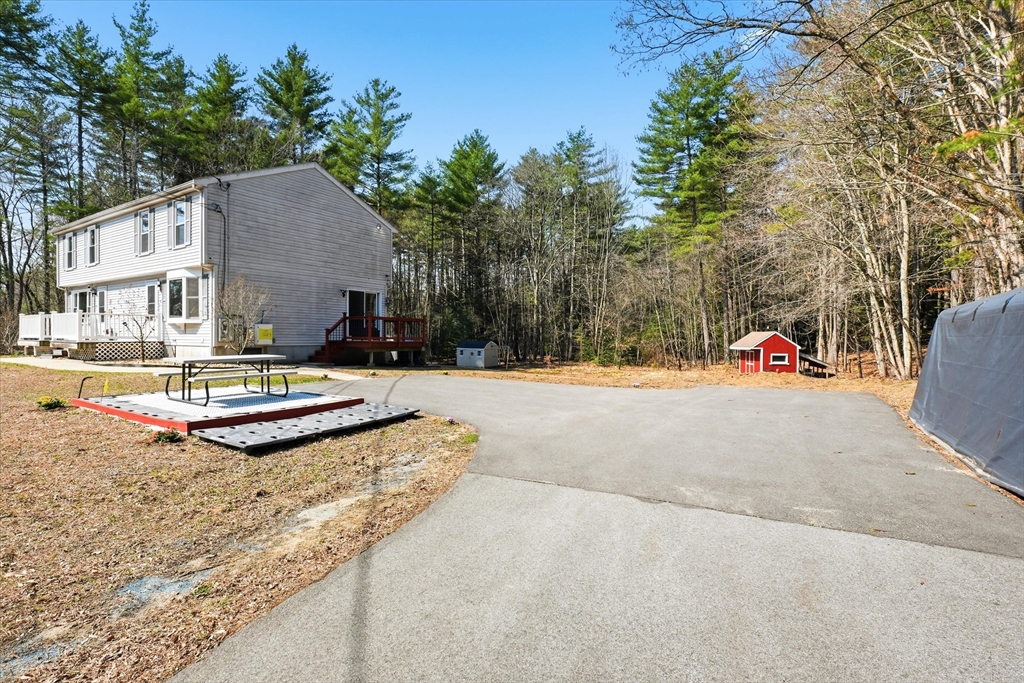 60 Walker Road, Unit 60 Shirley, MA 01464 - Photo 23 of 33