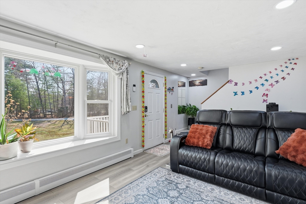 60 Walker Road, Unit 60 Shirley, MA 01464 - Photo 7 of 33