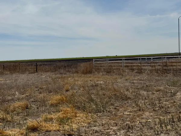 $470,000 | 8801 FM 1573, Gruver, TX 79040