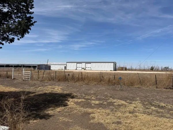 $470,000 | 8801 FM 1573, Gruver, TX 79040