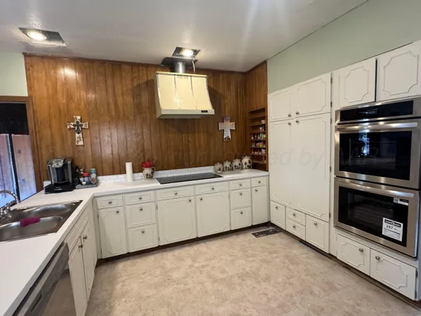 $470,000 | 8801 FM 1573, Gruver, TX 79040