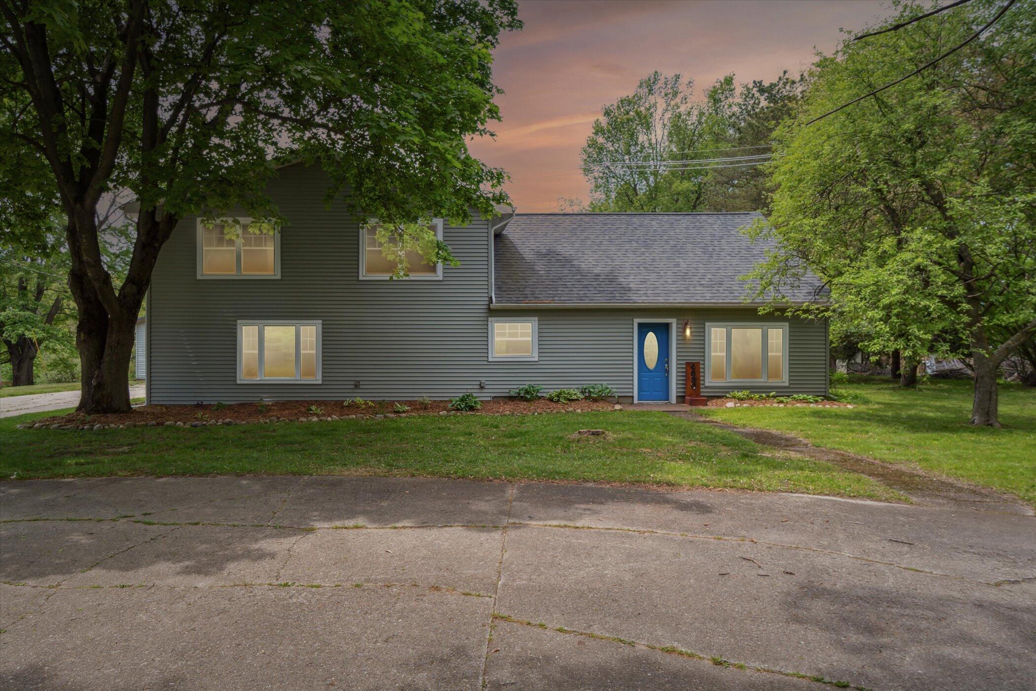 4680 Reynolds Road Jackson, MI 49201 - Photo 1 of 53 4680 Reynolds Rd, Jackson, MI 49201