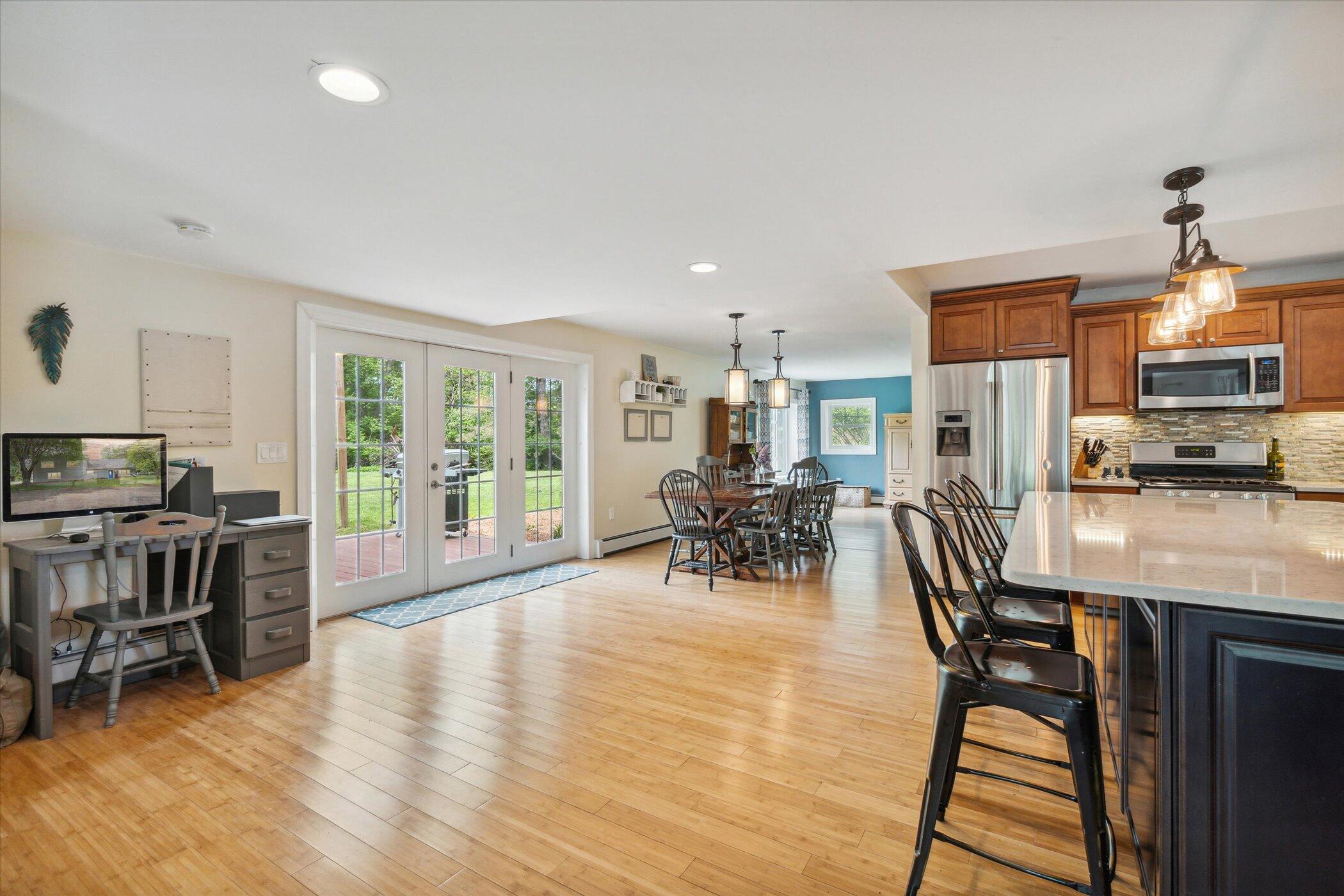 4680 Reynolds Road Jackson, MI 49201 - Photo 21 of 53 French doors to the patio
