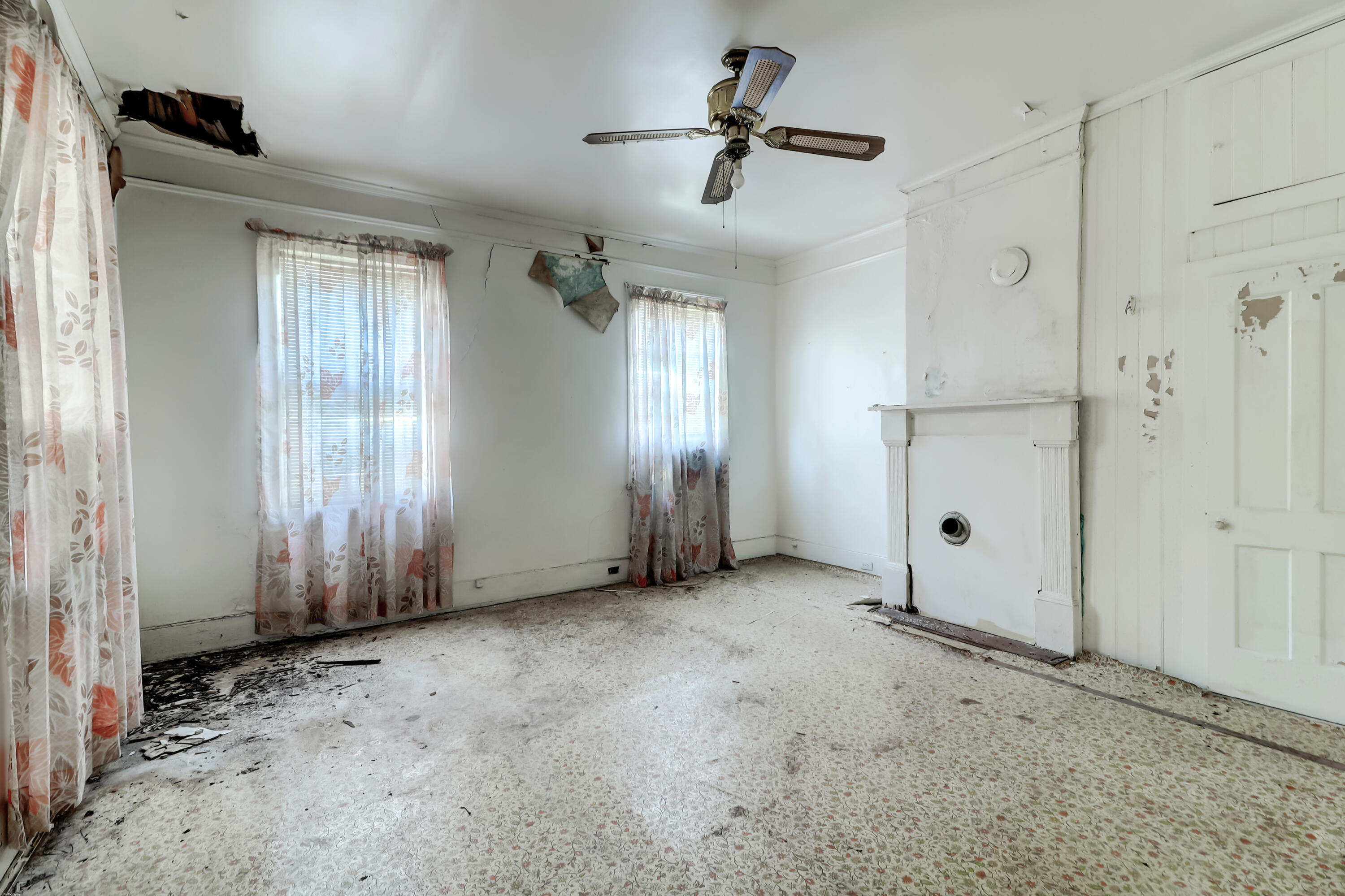 327 Sumter Street Charleston, SC 29403 - Photo 13 of 22 327 Sumter (16)