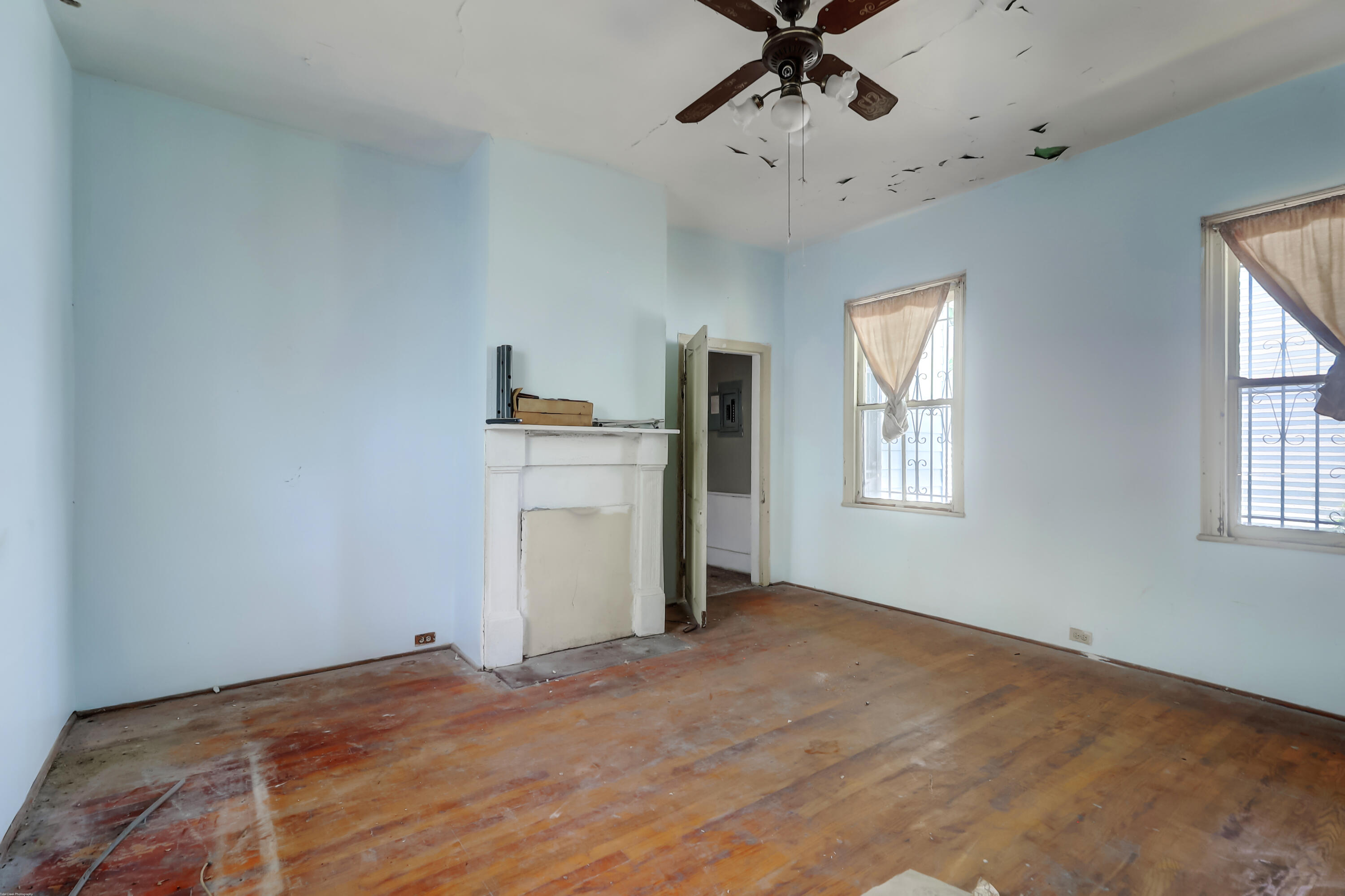 327 Sumter Street Charleston, SC 29403 - Photo 9 of 22 327 Sumter (12)