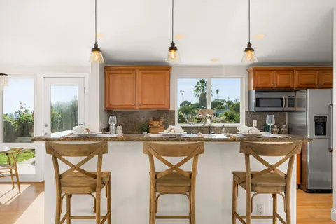 $2,250,000 | 735 Juanita Avenue, Santa Barbara, CA 93109