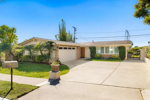 $2,250,000 | 735 Juanita Avenue, Santa Barbara, CA 93109