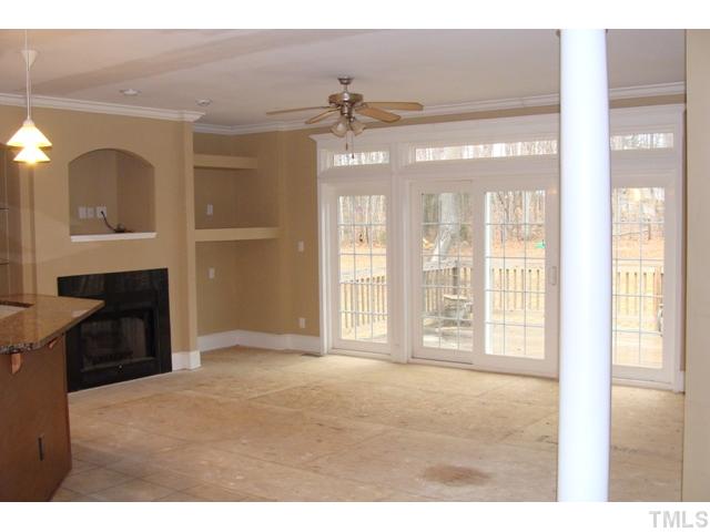 8930 Highway 57 Rougemont, NC 27572 - Photo 7 of 16 Living room