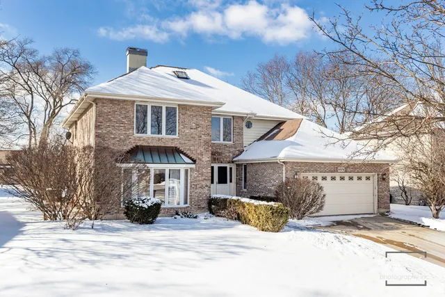 $749,900 | 6576 Davane Lane, Downers Grove, IL 60516