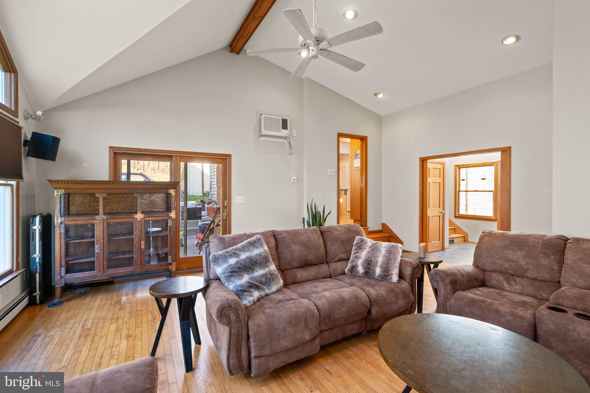 38164 Stevens Road Lovettsville, VA 20180 - Photo 15 of 54