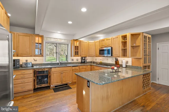 $739,900 | 38164 Stevens Road, Lovettsville, VA 20180