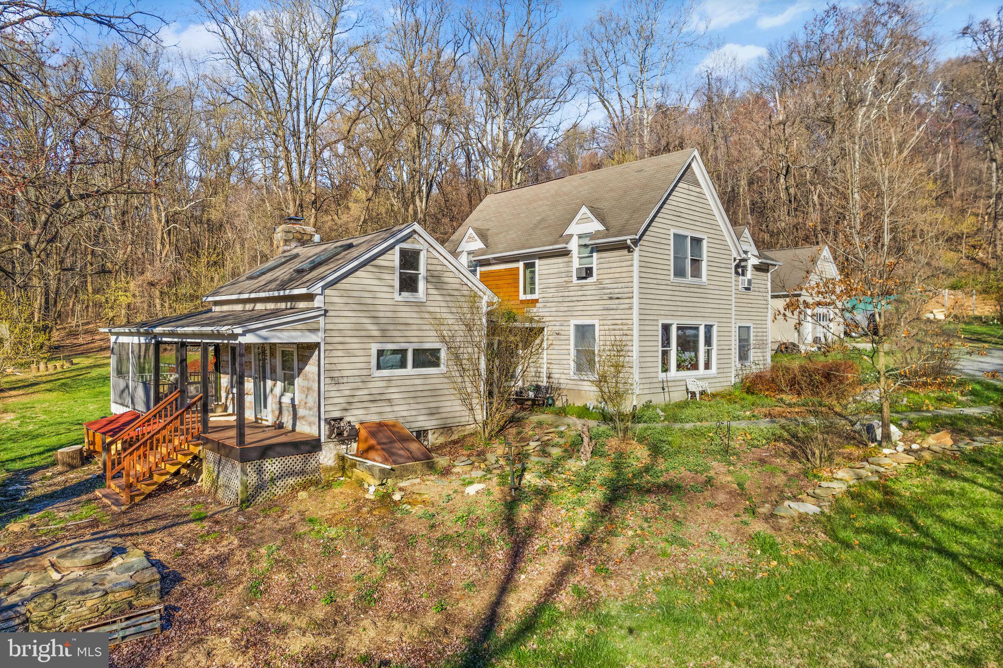 38164 Stevens Road Lovettsville, VA 20180 - Photo 3 of 54