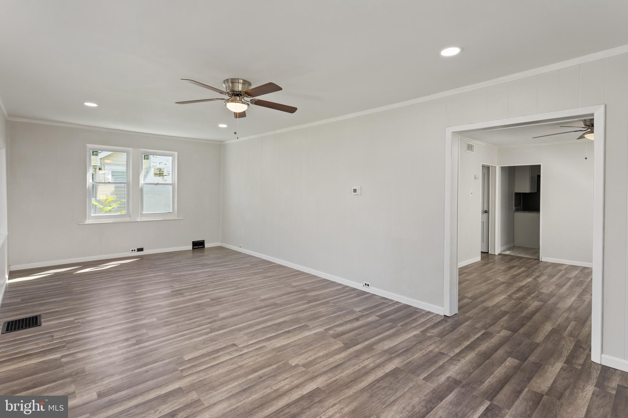 903 Beverly Road Burlington, NJ 08016 - Photo 9 of 36 Gallery Image 9