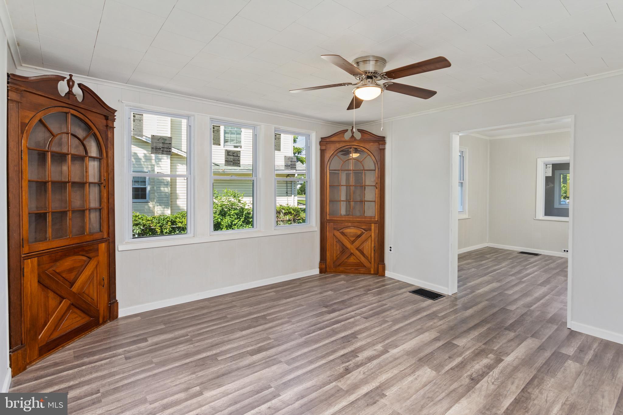 903 Beverly Road Burlington, NJ 08016 - Photo 10 of 36 Gallery Image 10