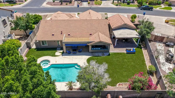 $1,099,999 | 3060 East Hope Street, Mesa, AZ 85213