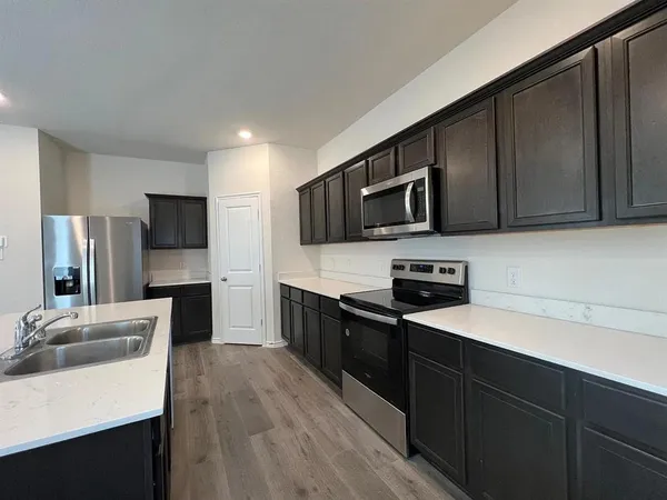 $2,350 | 329 Sage Street, Anna, TX 75409