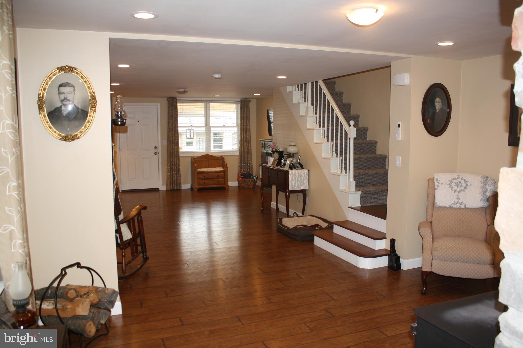 128 Cumberland Street Clear Spring, MD 21722 - Photo 3 of 41 large, open living area
