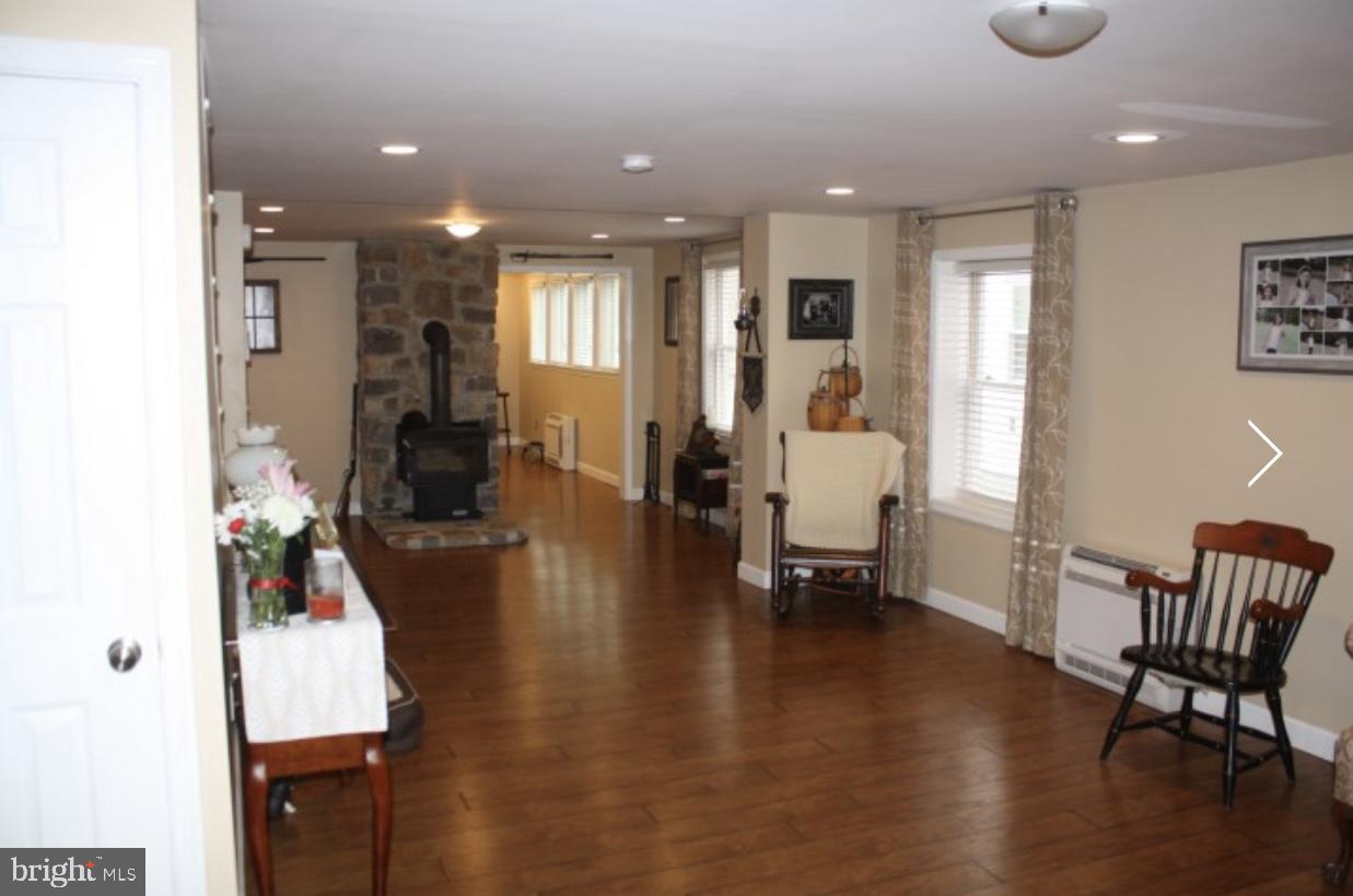 128 Cumberland Street Clear Spring, MD 21722 - Photo 5 of 41