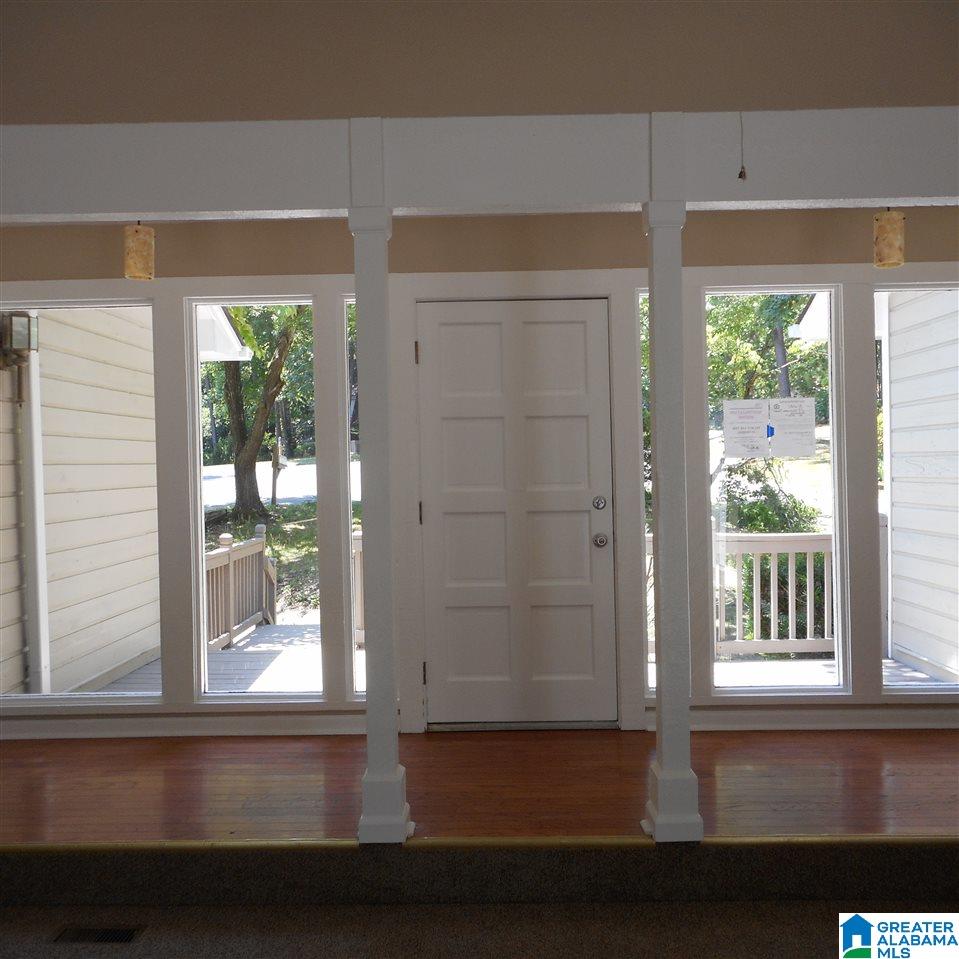 109 Yachtsman Street Alabaster, AL 35007 - Photo 3 of 44