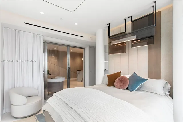 $2,850,000 | 851 Northeast 1st Avenue, Unit 3411, Miami, FL 33132