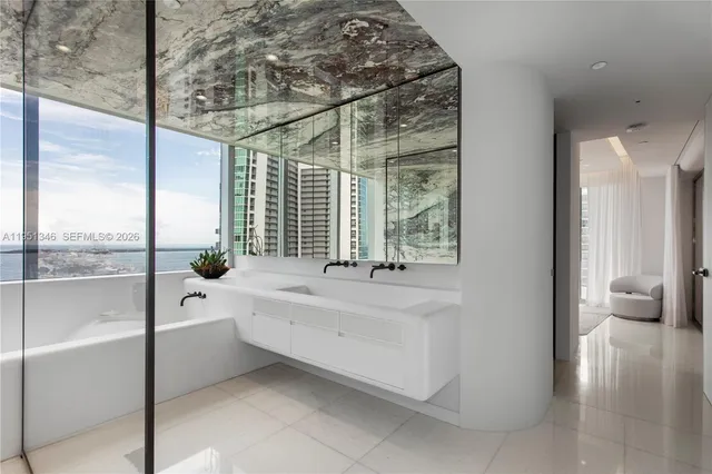 $2,850,000 | 851 Northeast 1st Avenue, Unit 3411, Miami, FL 33132
