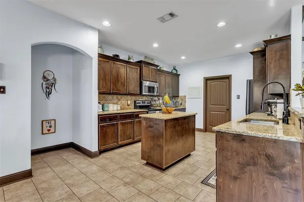 $619,000 | 3676 County Road 2208, Caddo Mills, TX 75135