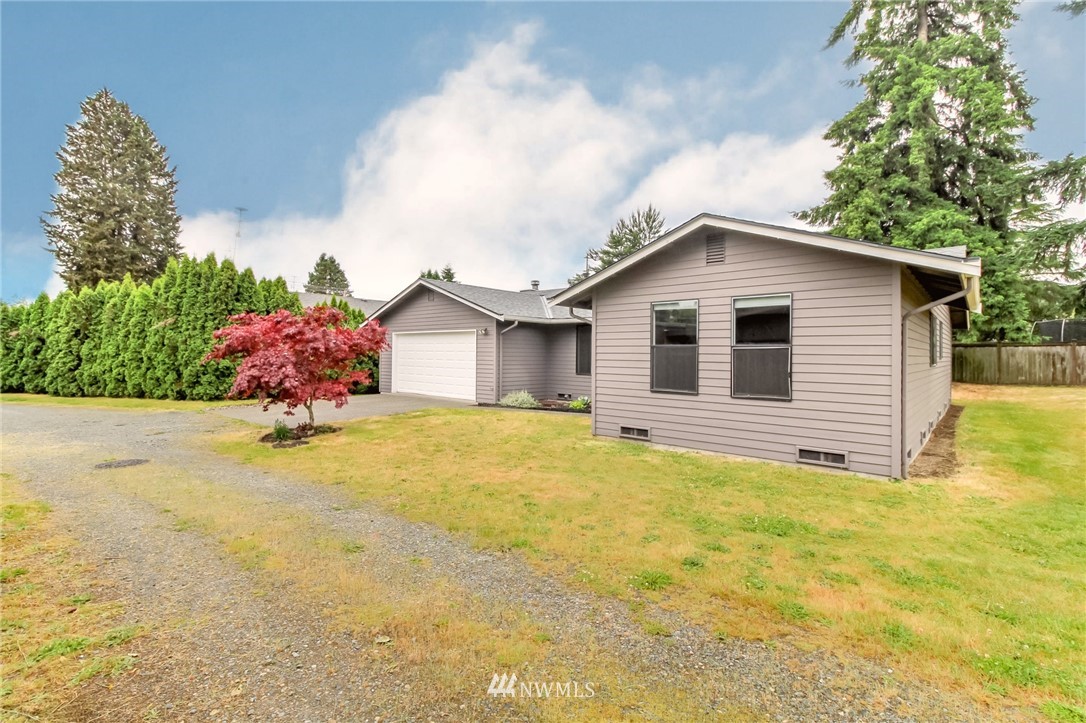 2228 Northeast 12th Street Renton, WA 98056 - Photo 28 of 29