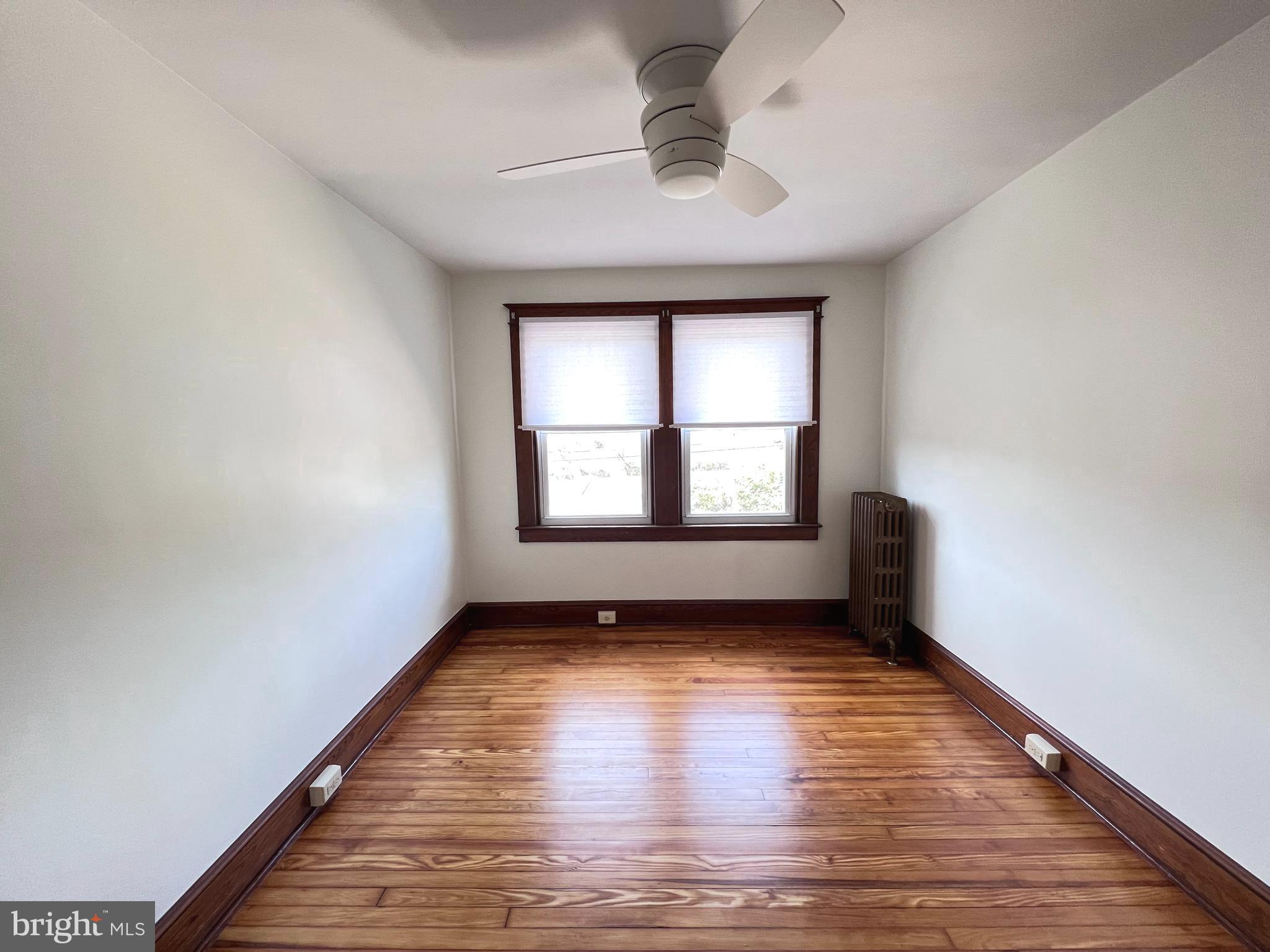 614 Old Home Road Baltimore, MD 21206 - Photo 22 of 39 2nd Bedroom