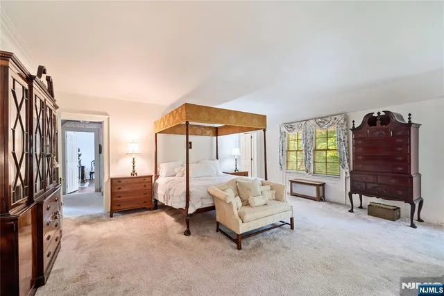 $3,495,000 | 9 East Saddle River Road, Saddle River, NJ 07458