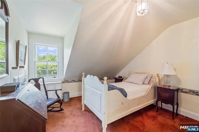 $3,495,000 | 9 East Saddle River Road, Saddle River, NJ 07458