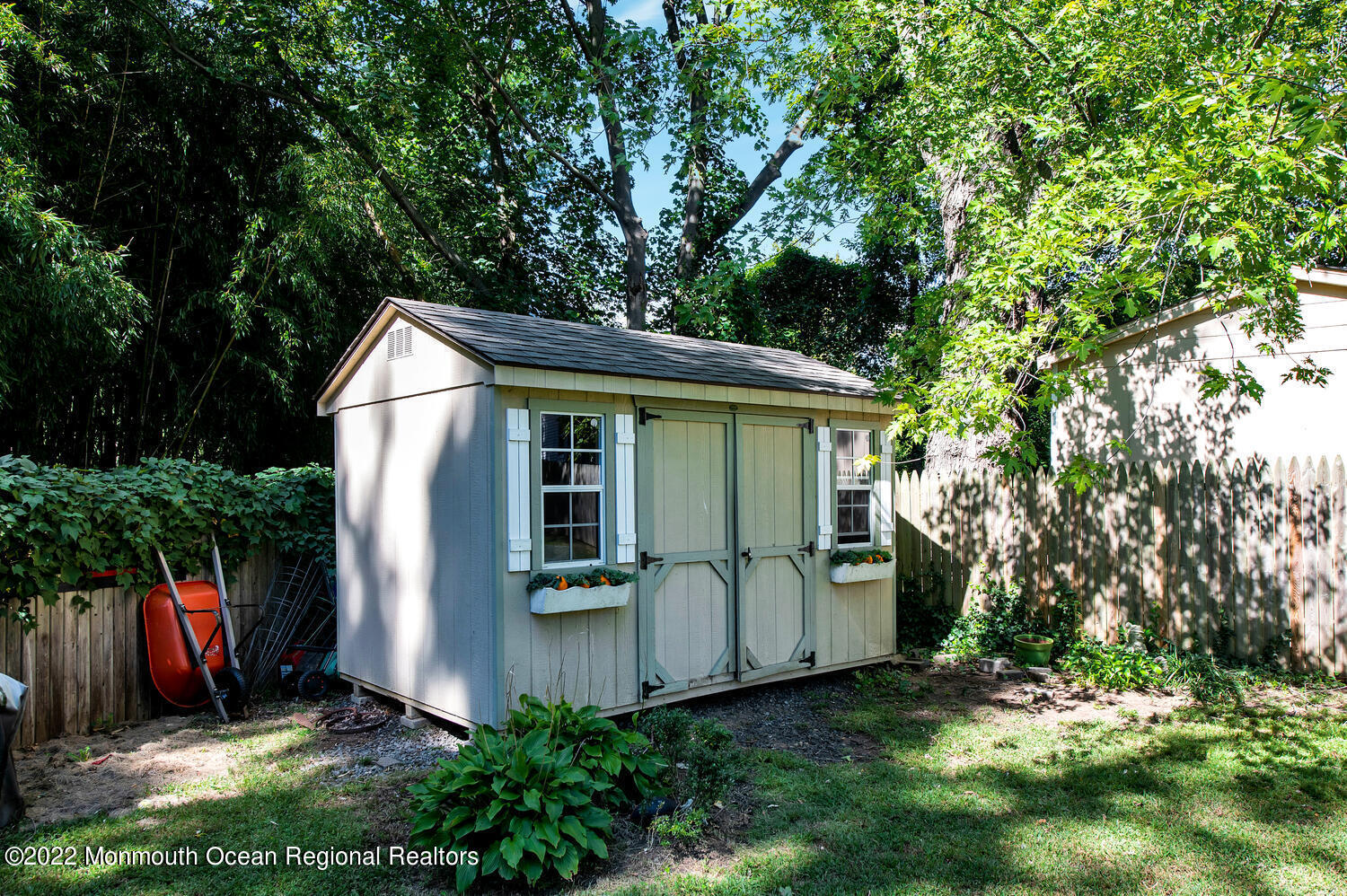 224 Garden Road Shrewsbury, NJ 07702 - Photo 28 of 33 a view of a small house in the middle of a yard
